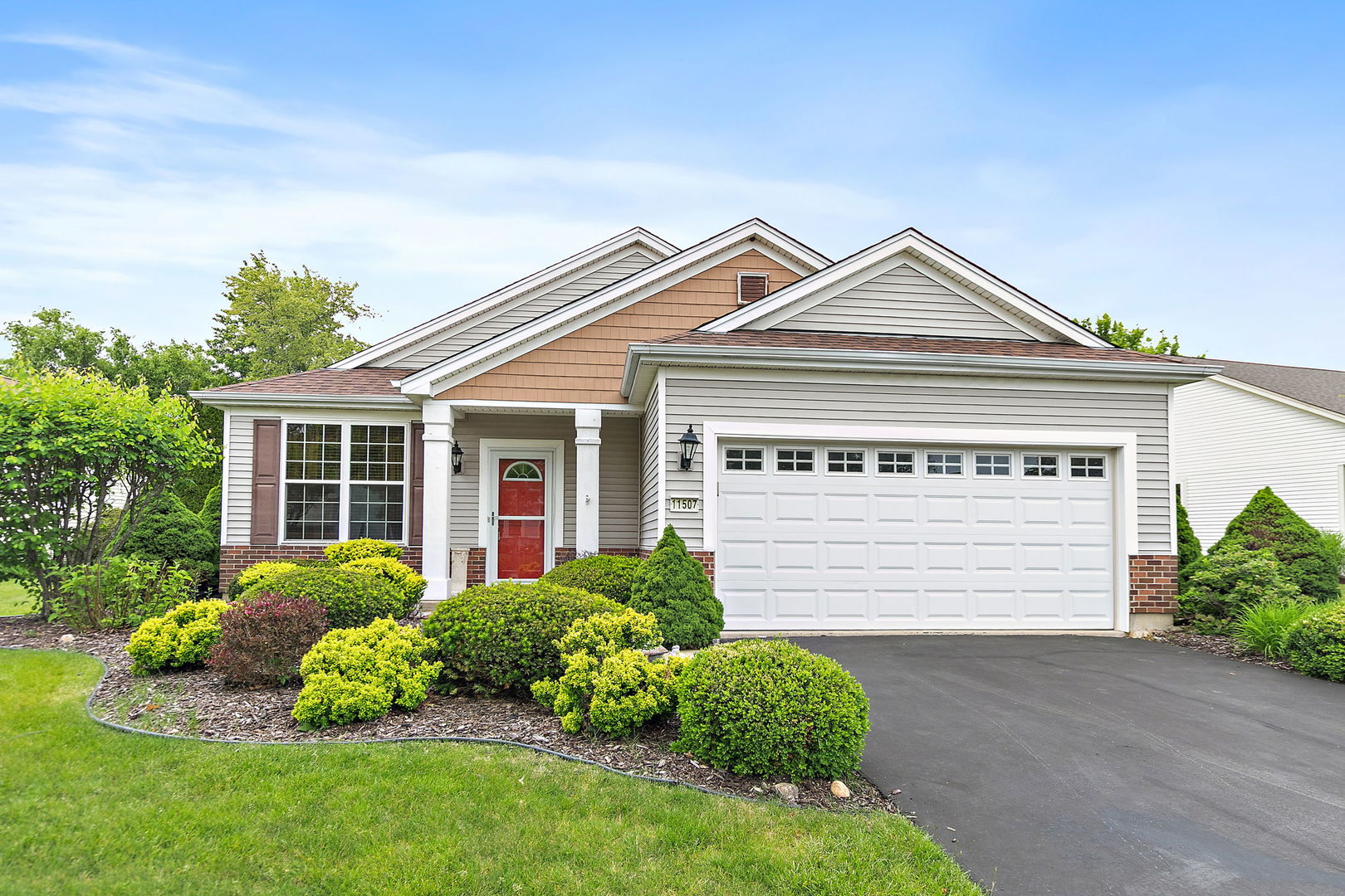 11507 Stonewater Crossing Property Photo 1