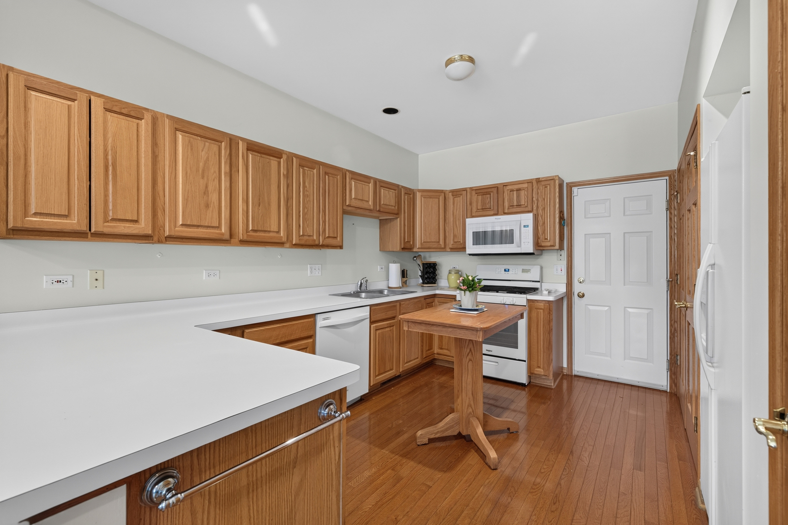 3932 Balmoral Court Property Photo 11