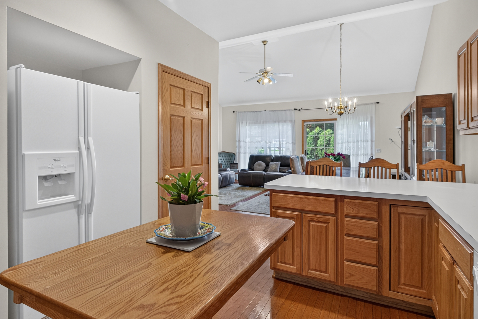 3932 Balmoral Court Property Photo 13