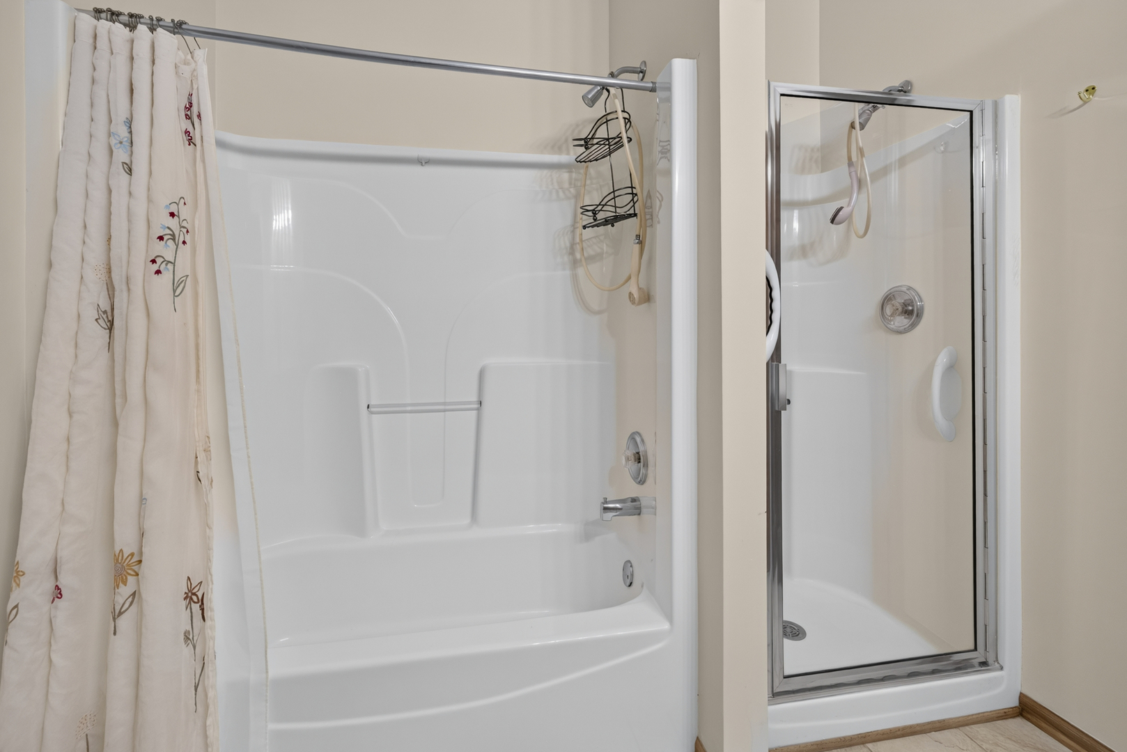 3932 Balmoral Court Property Photo 17