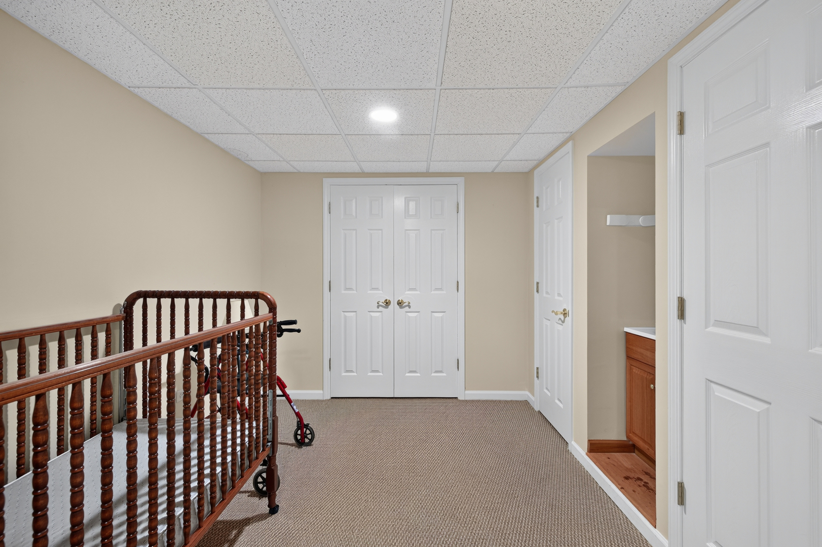 3932 Balmoral Court Property Photo 23