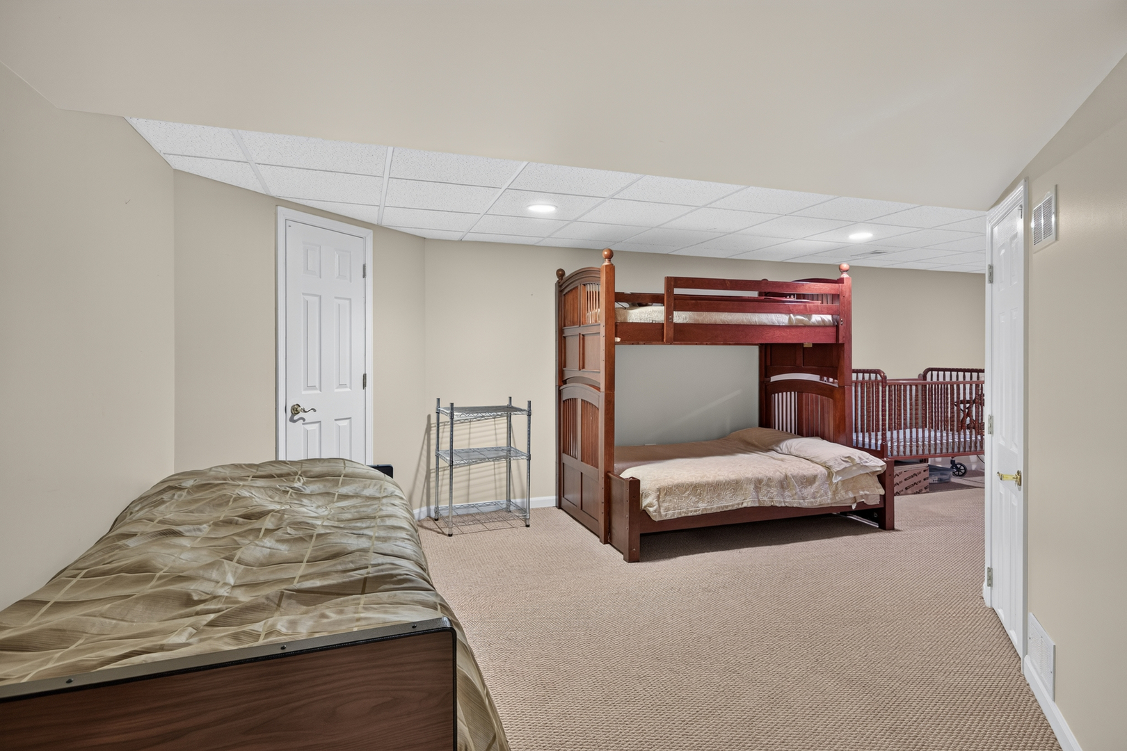 3932 Balmoral Court Property Photo 26