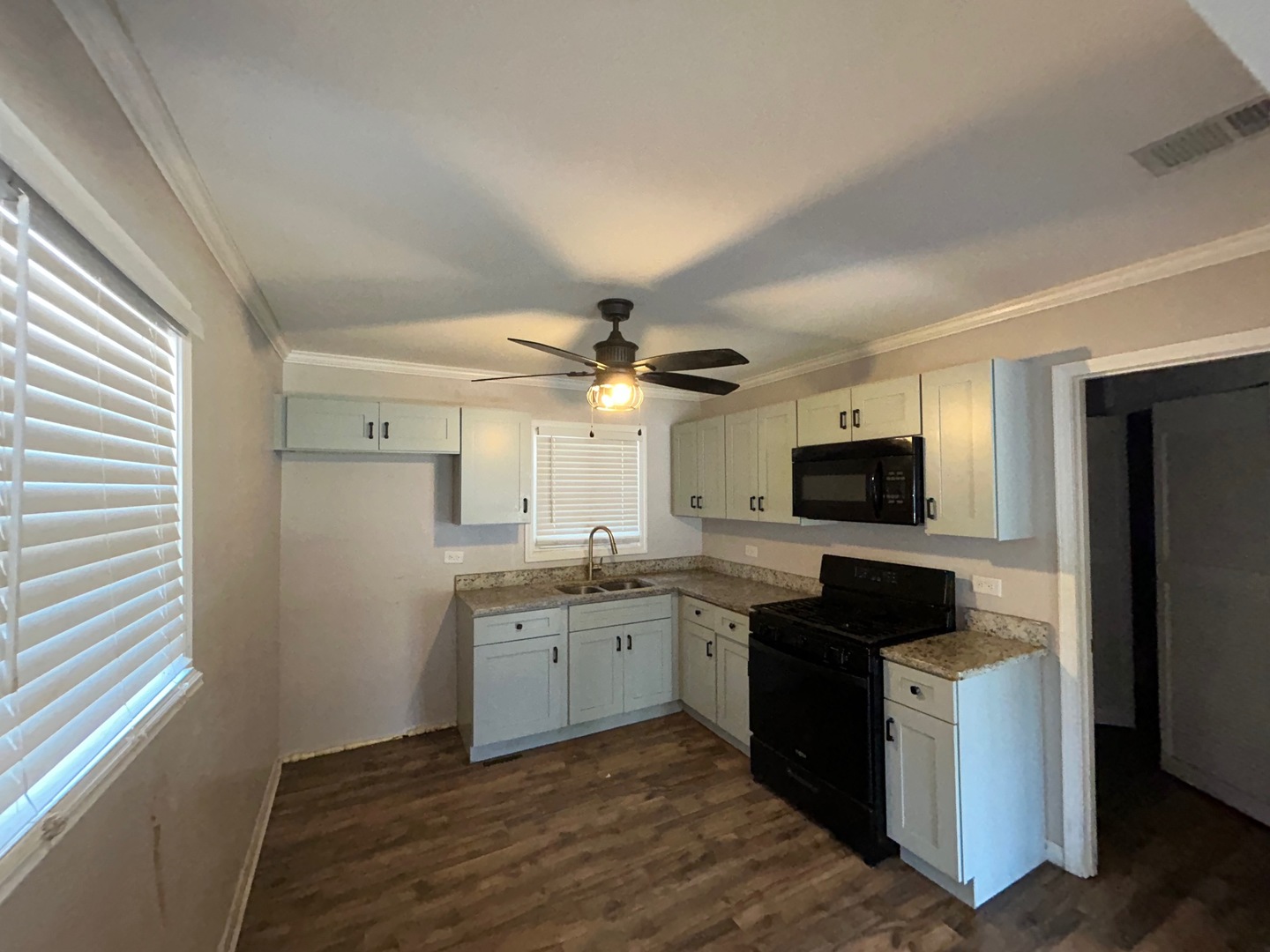 363 Blackhawk Drive Property Photo 10