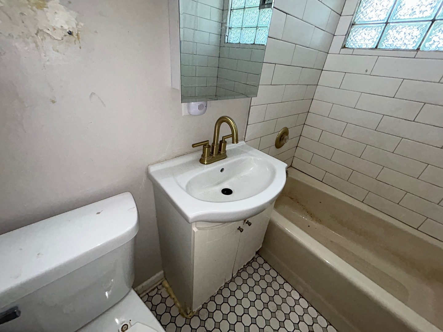 363 Blackhawk Drive Property Photo 18