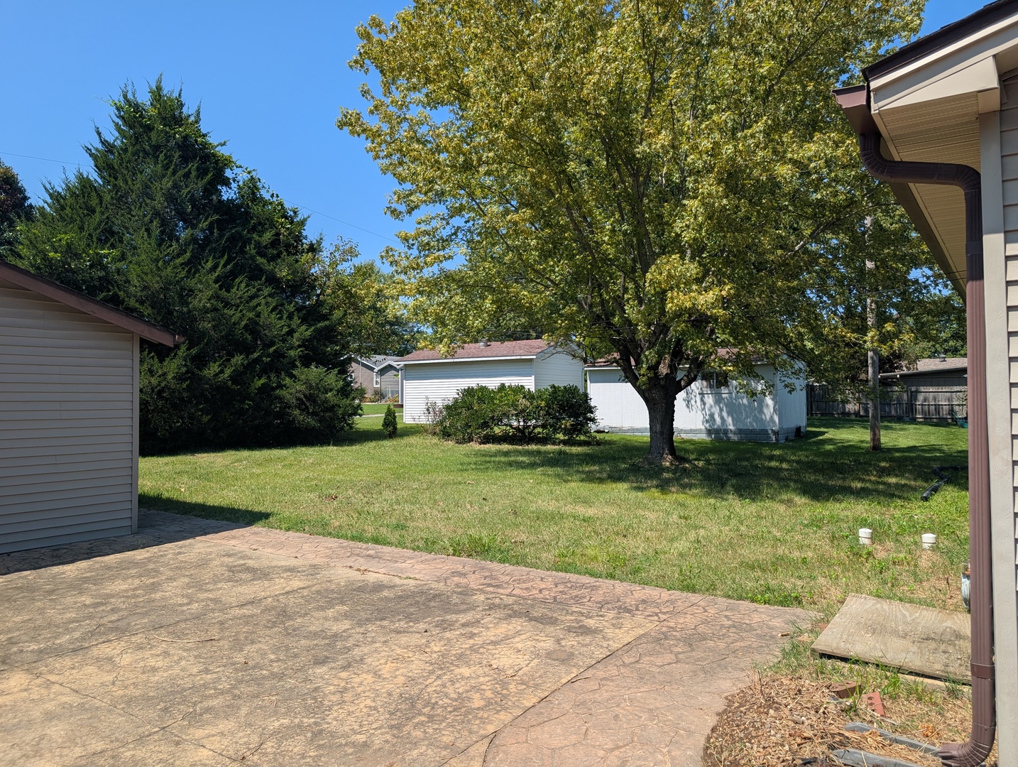 109 Belcher Street Property Photo 9