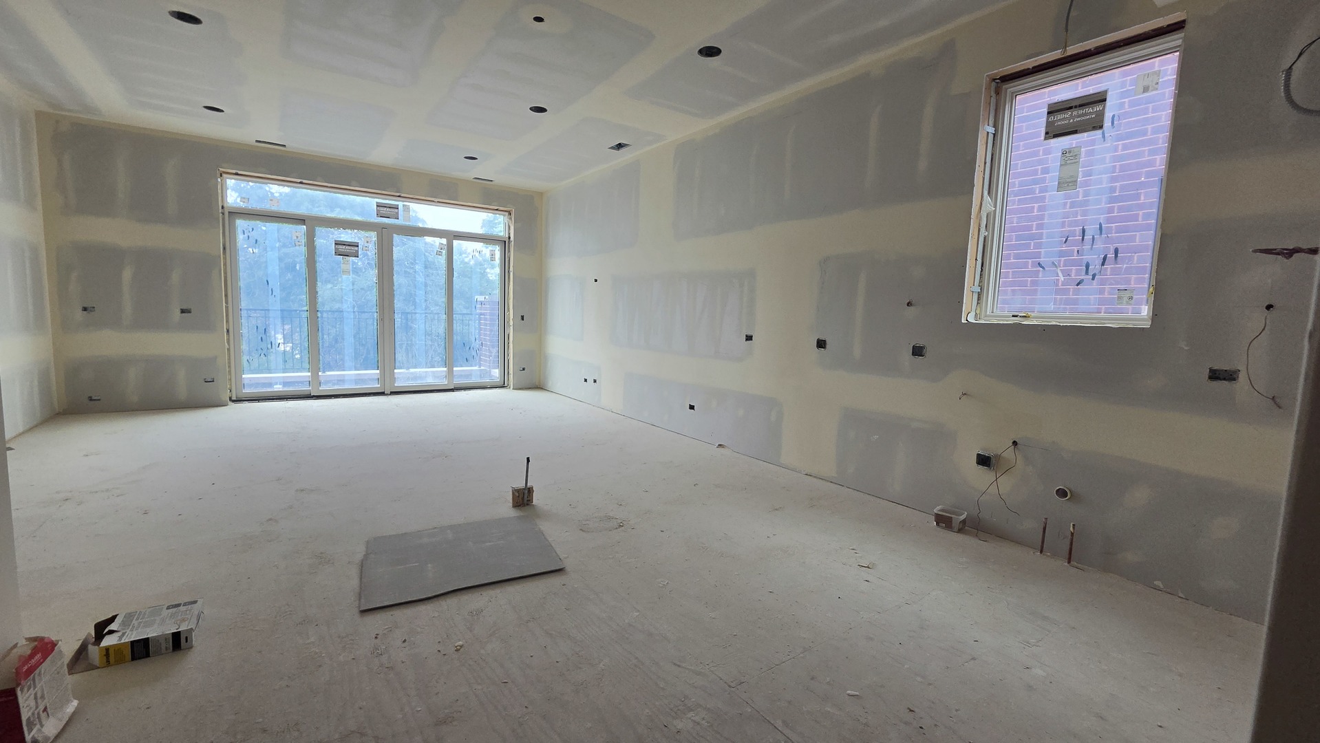 4317 N Paulina Street 102 Property Photo 5
