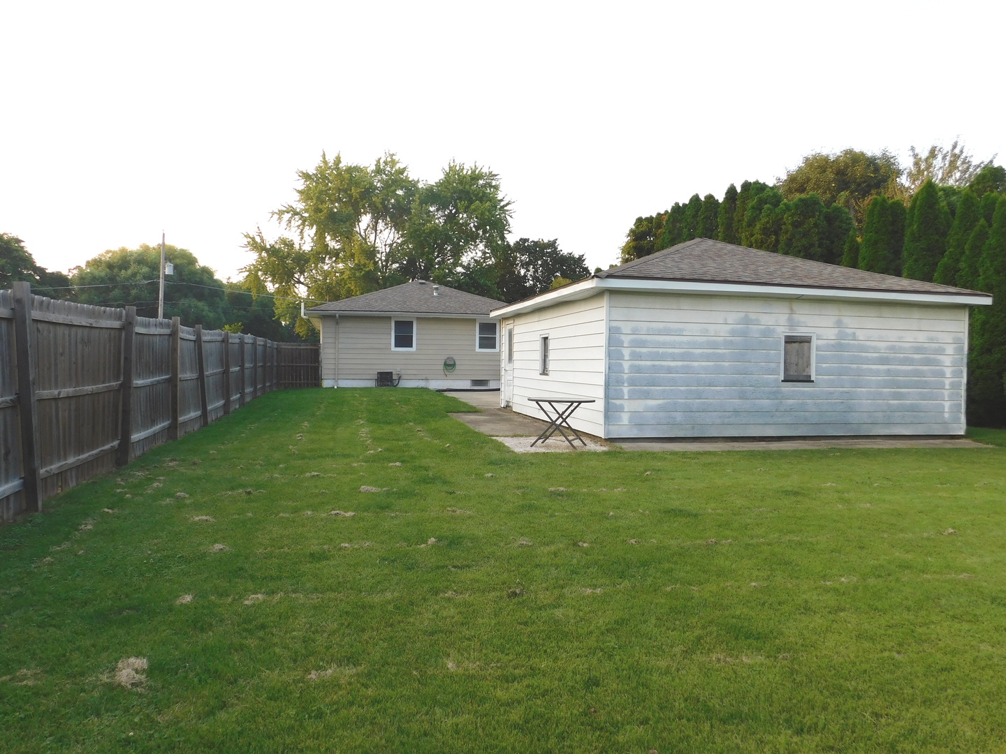 213 Sangamon Street Property Photo 23