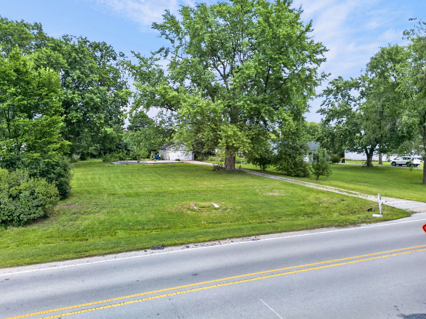 2n075 Pleasant Hill Road Property Photo 8
