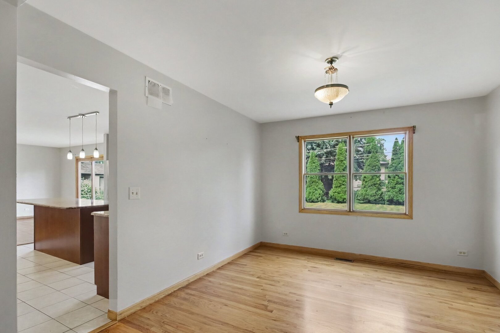336 W Morris Avenue Property Photo 8