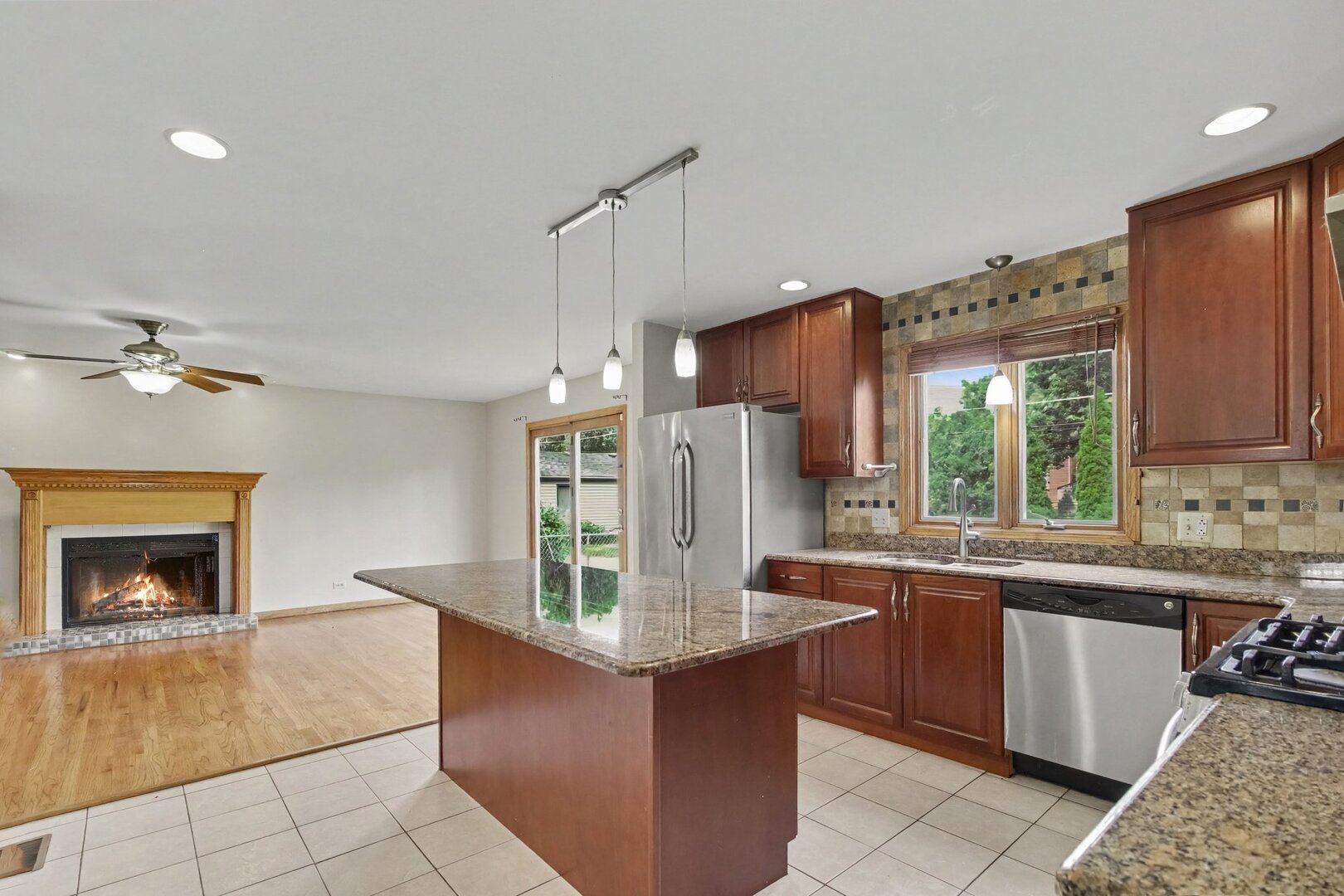 336 W Morris Avenue Property Photo 10