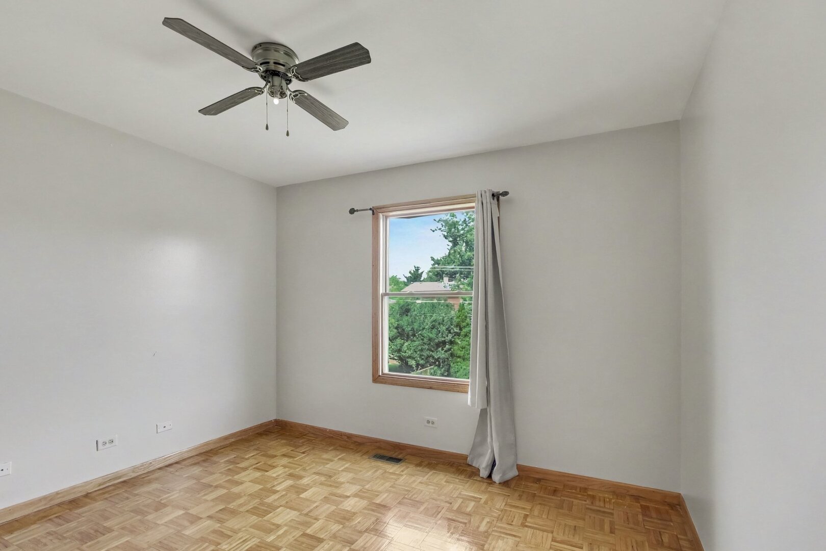 336 W Morris Avenue Property Photo 24