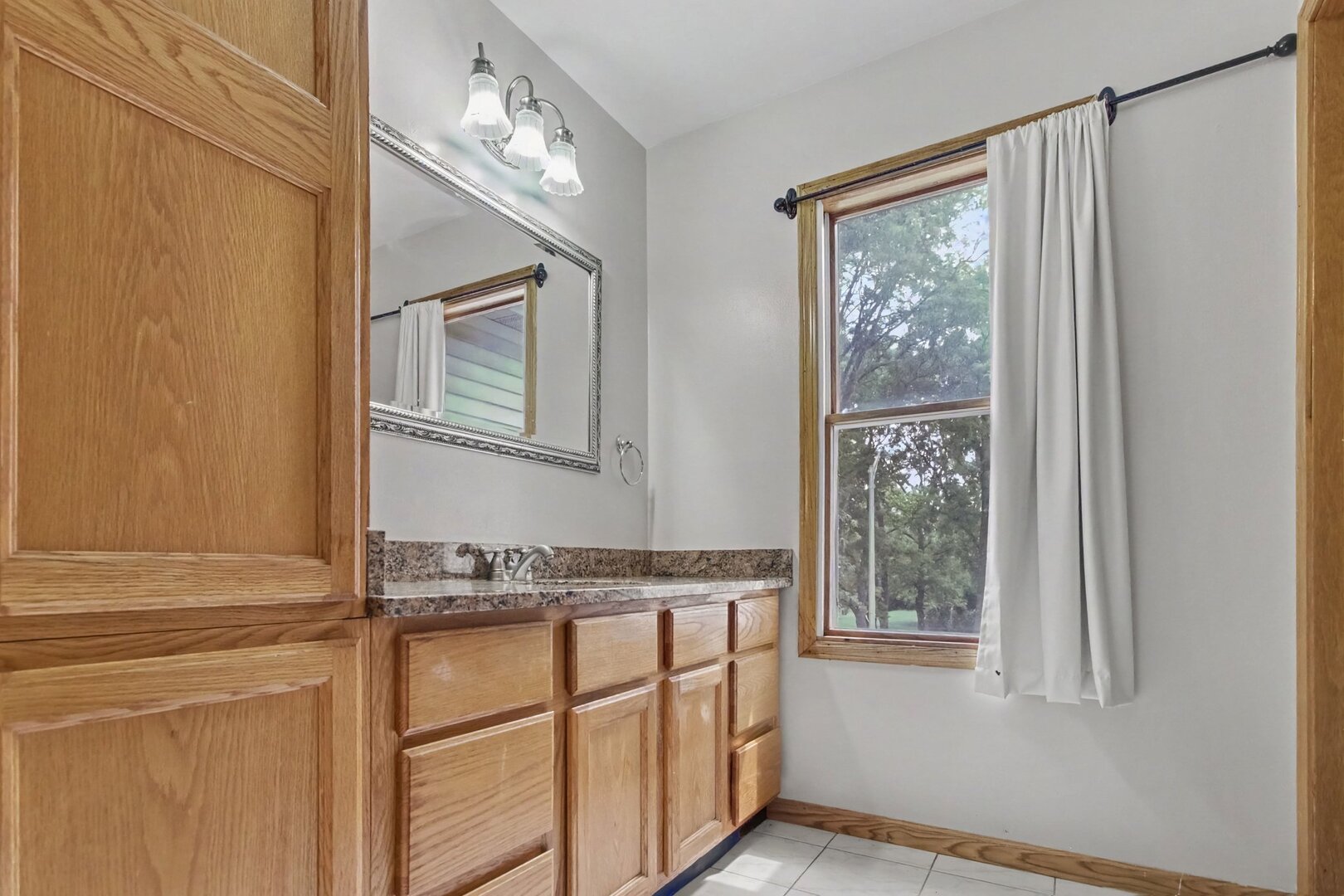336 W Morris Avenue Property Photo 27