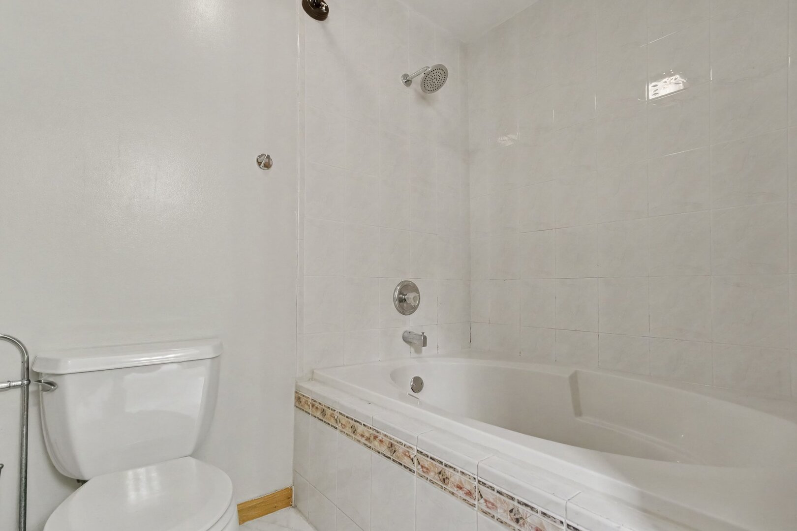 336 W Morris Avenue Property Photo 28