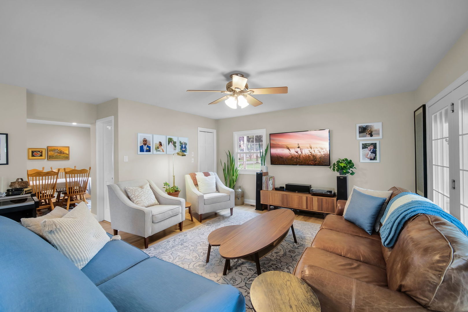 1858 Newcastle Avenue Property Photo 16