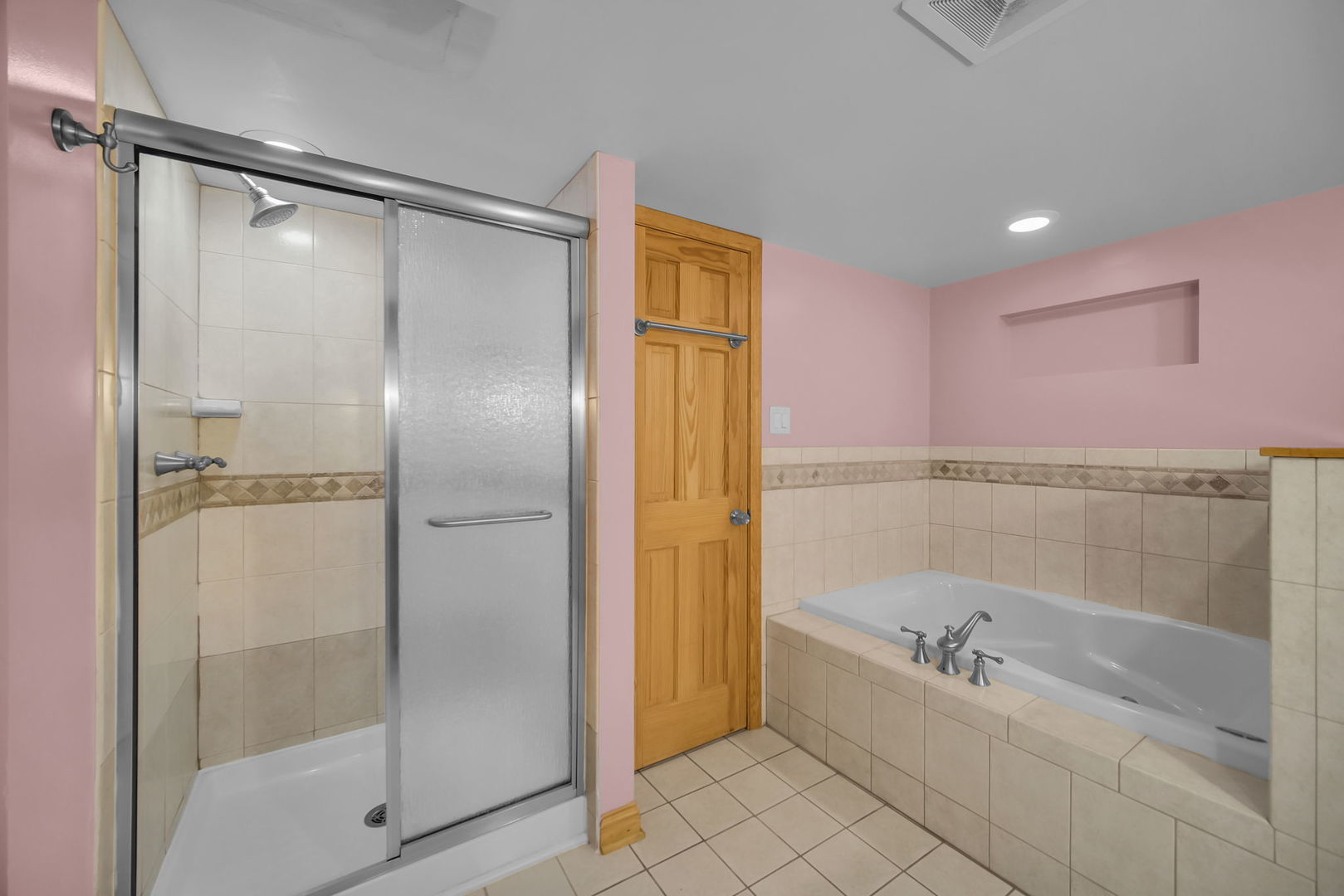 1858 Newcastle Avenue Property Photo 34