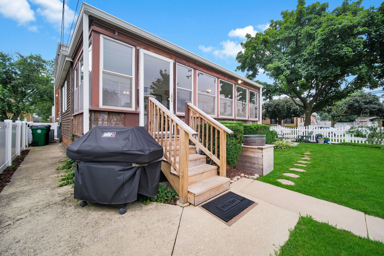 1858 Newcastle Avenue Property Photo 38