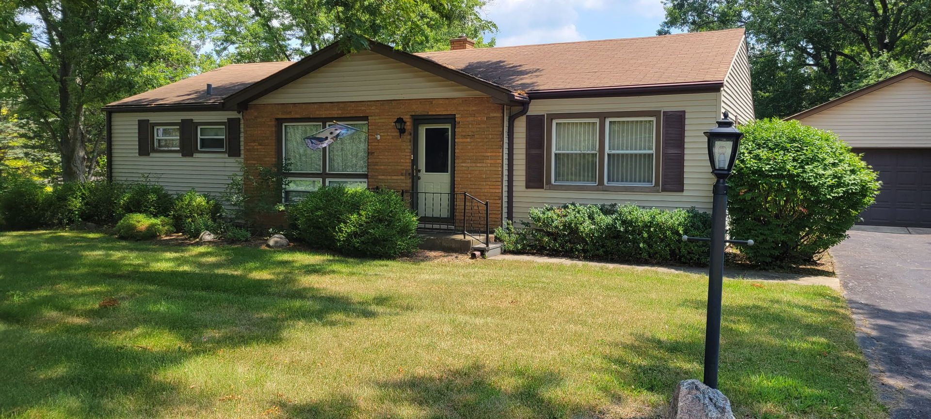 7n783 Stevens Road Property Photo 1