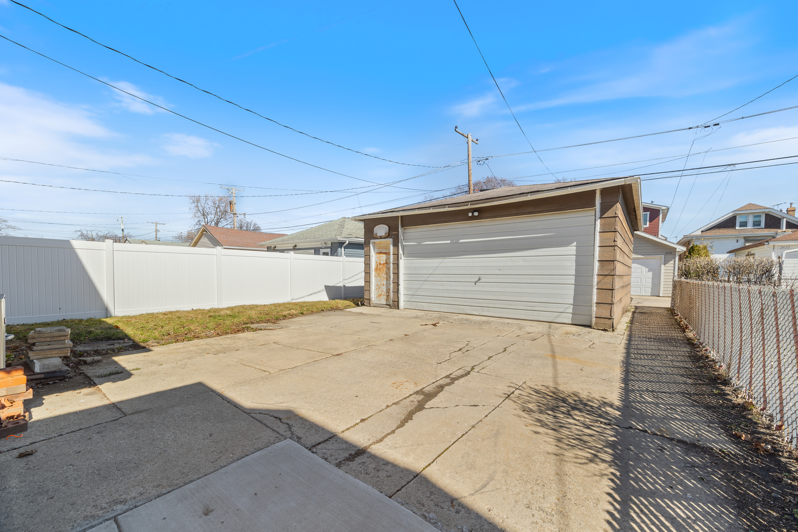 2431 Gunderson Avenue Property Photo 18