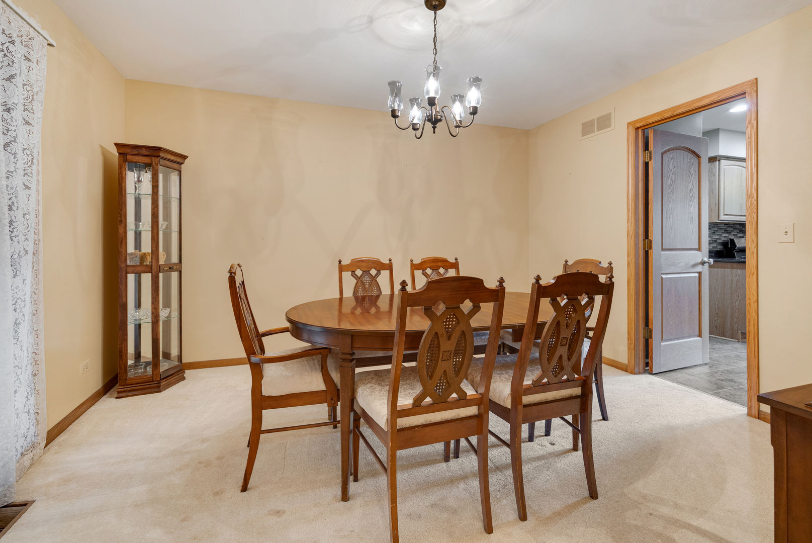 1150 Anne Court Property Photo 6