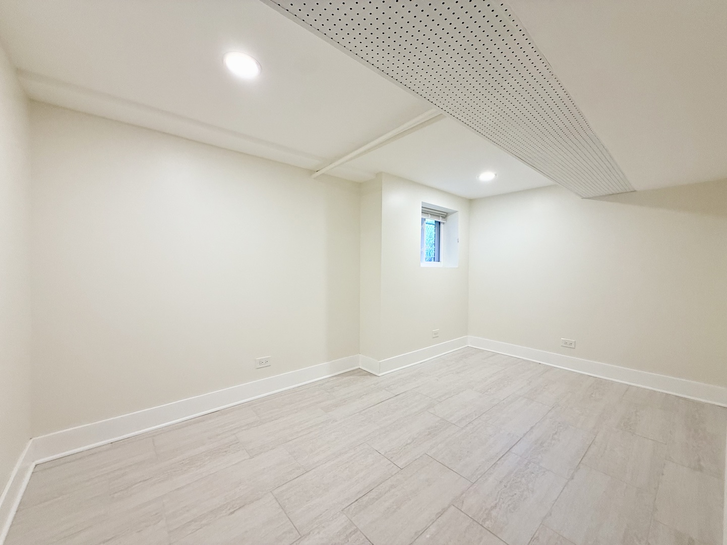 5536 N Spaulding Avenue G Property Photo 10