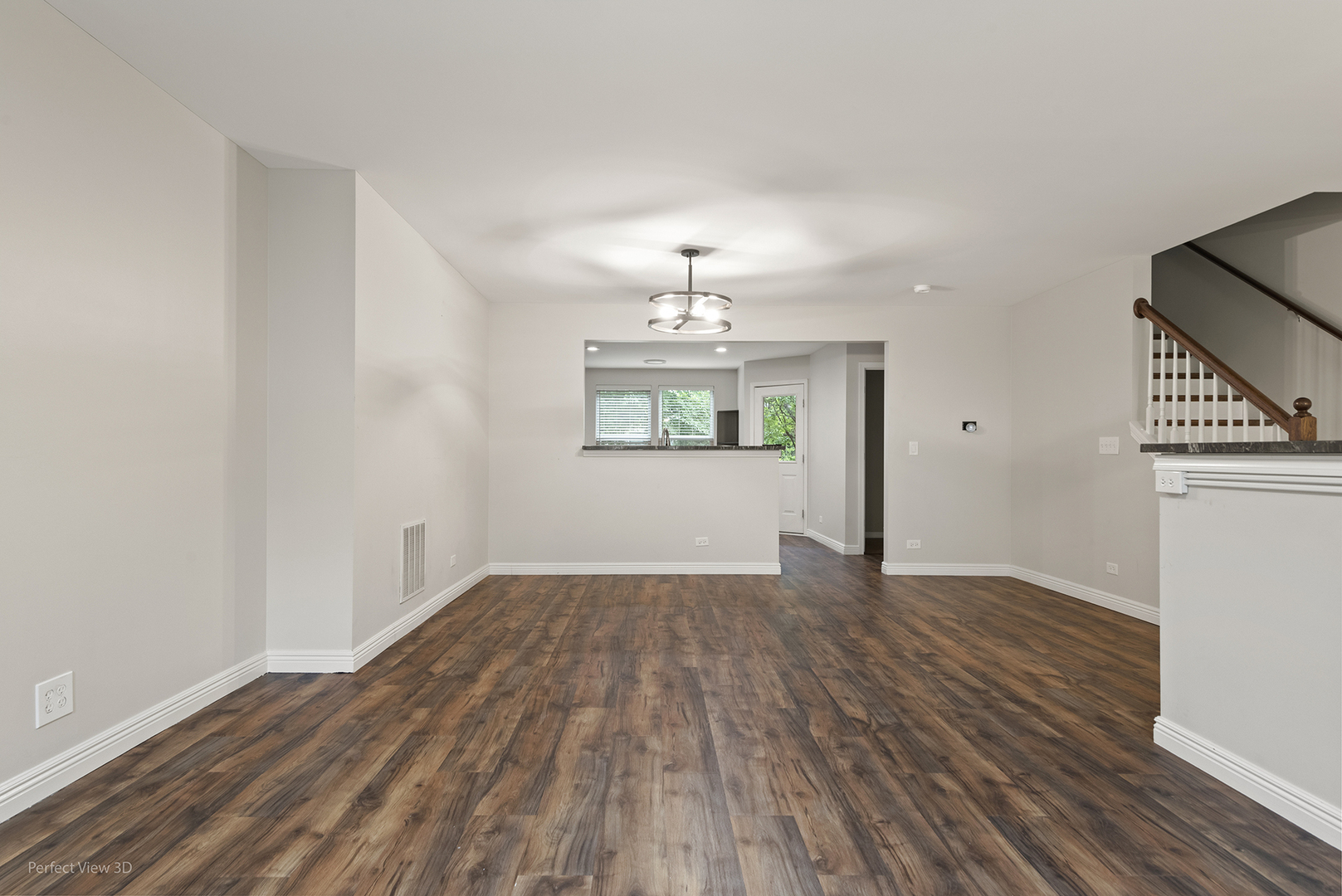464 Valentine Way Property Photo 5