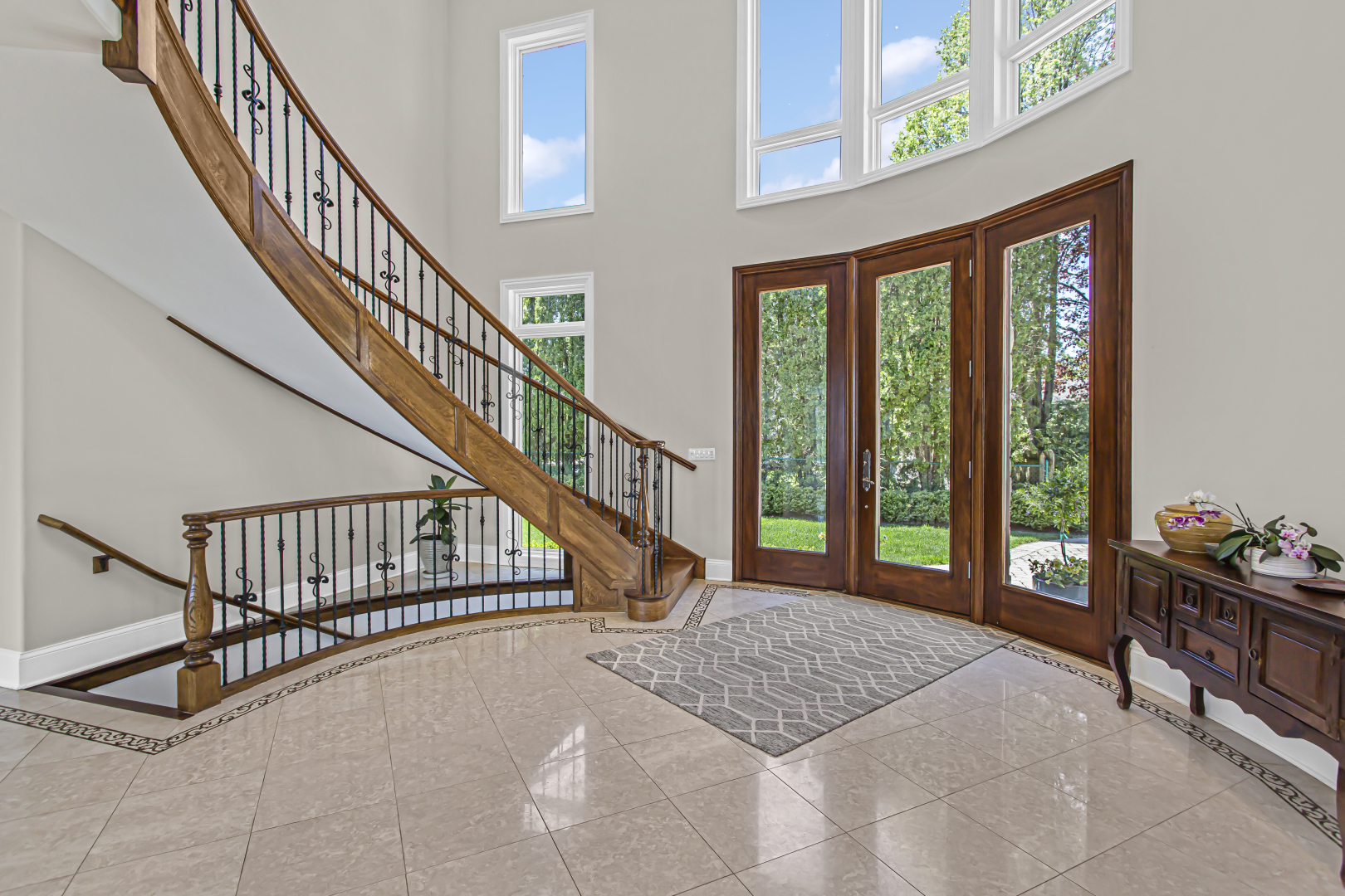 70 Harbor Street Property Photo 16