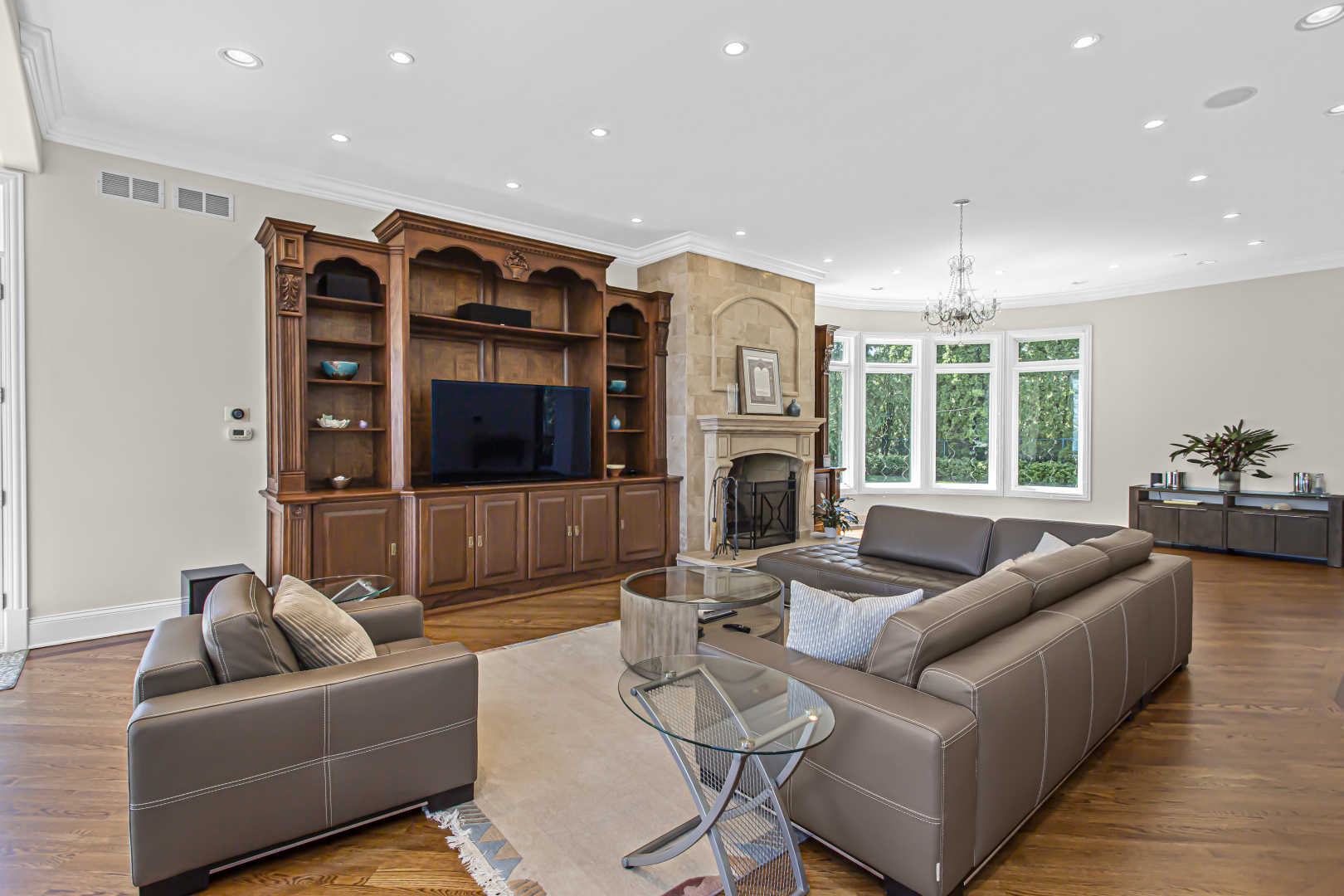 70 Harbor Street Property Photo 20
