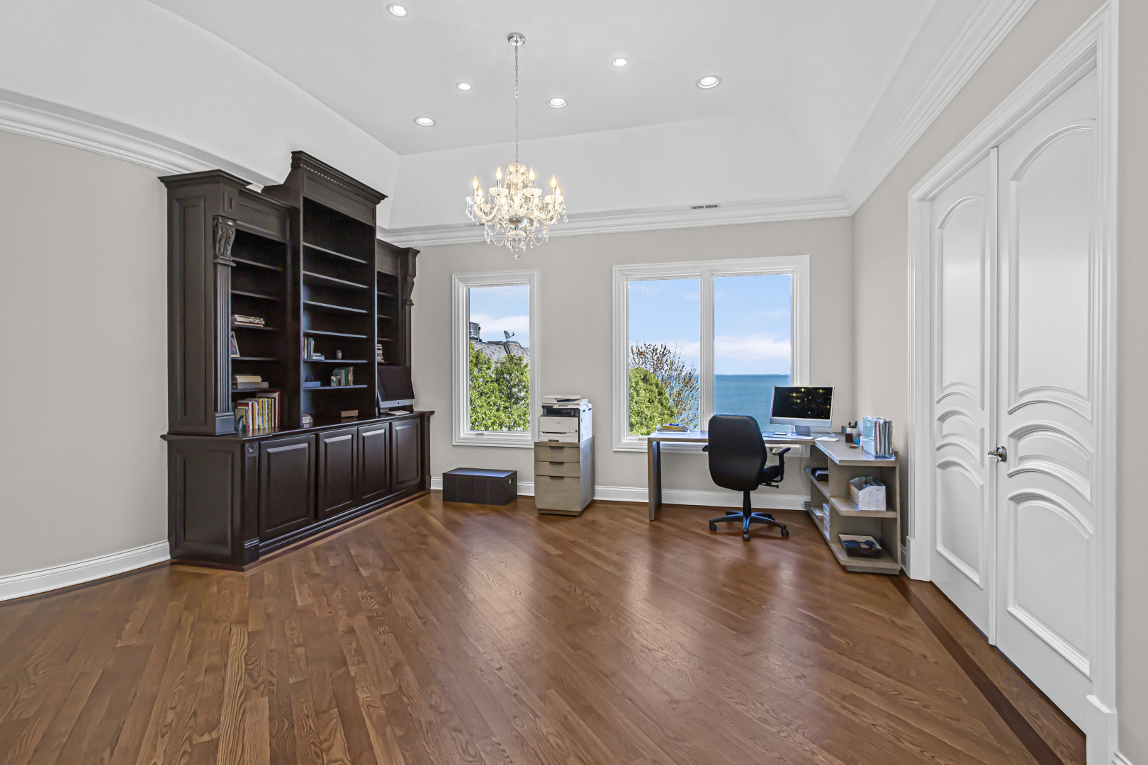 70 Harbor Street Property Photo 30