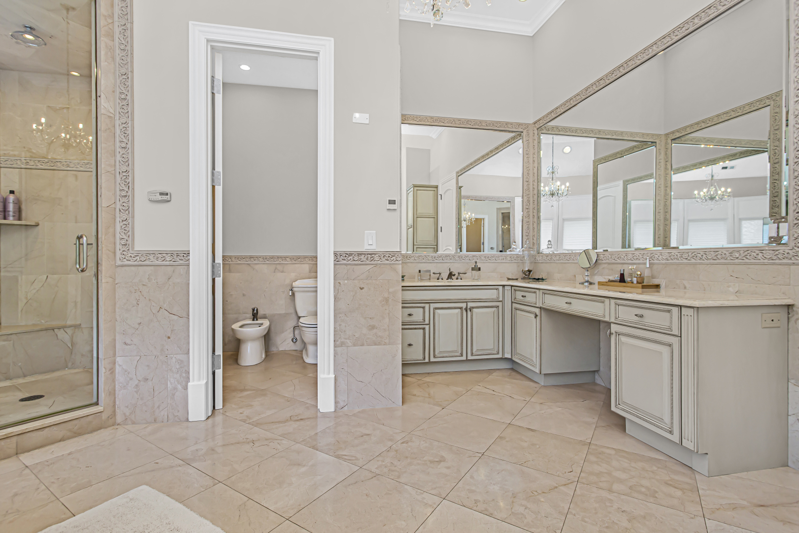 70 Harbor Street Property Photo 38