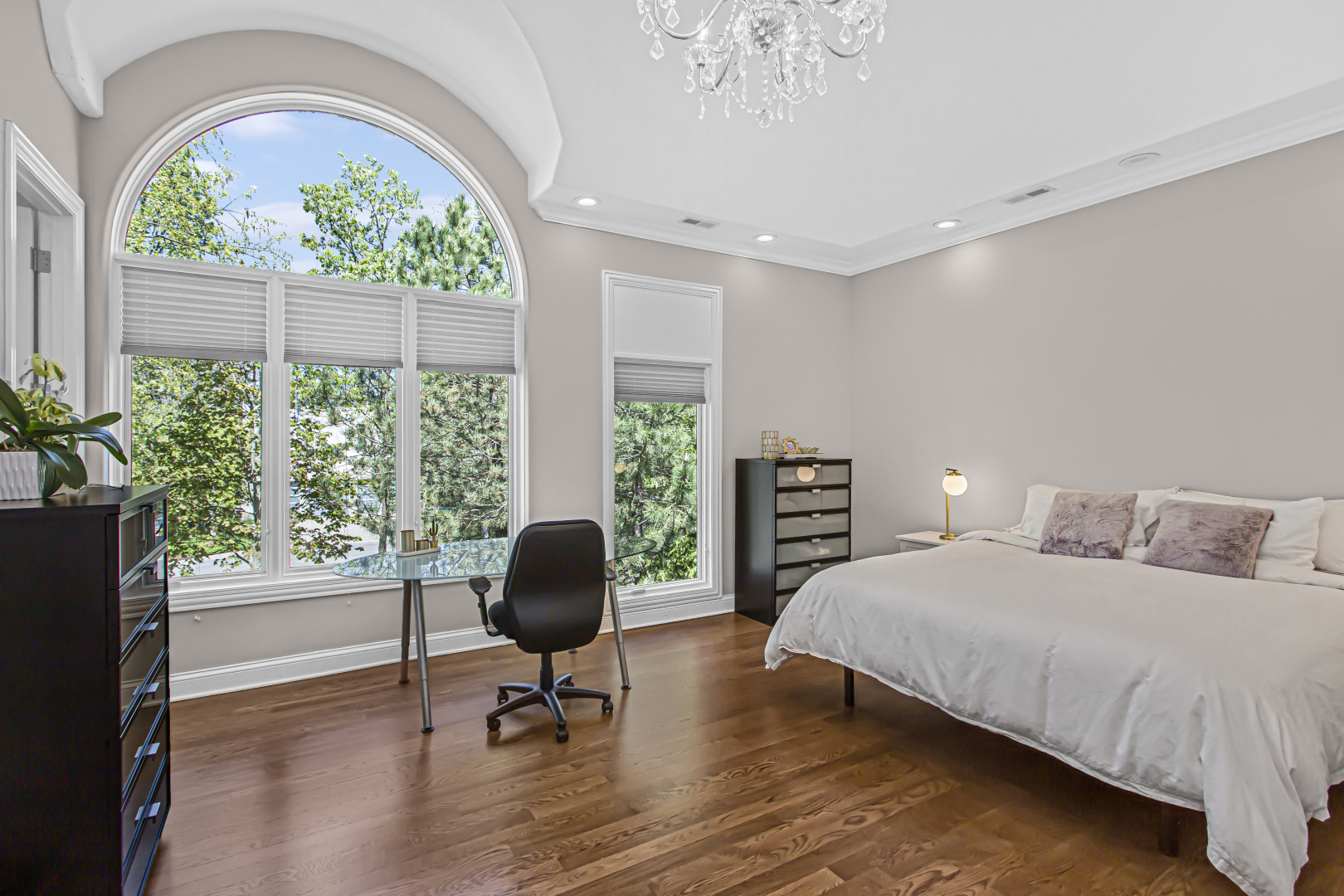 70 Harbor Street Property Photo 40