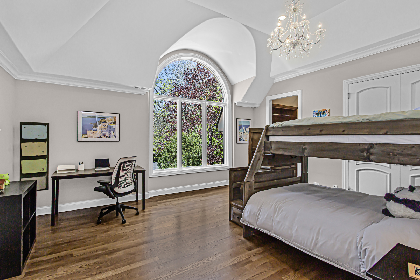 70 Harbor Street Property Photo 43