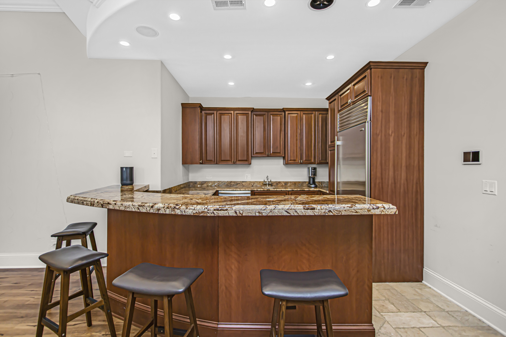 70 Harbor Street Property Photo 56