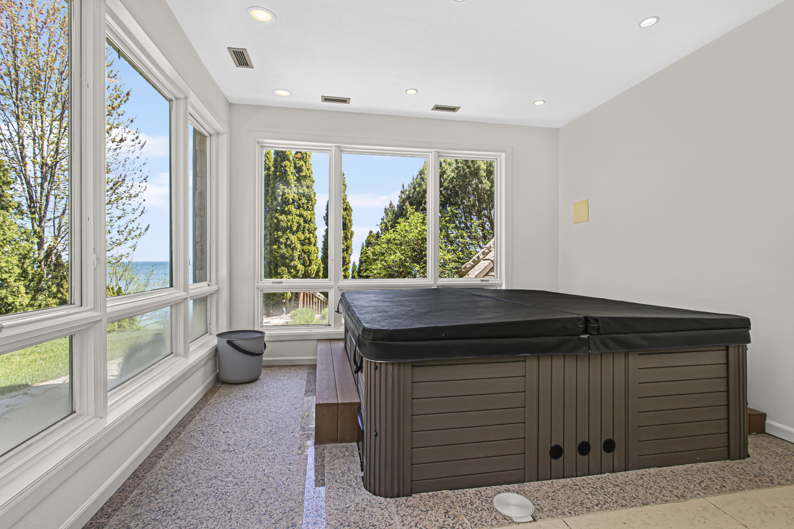 70 Harbor Street Property Photo 57