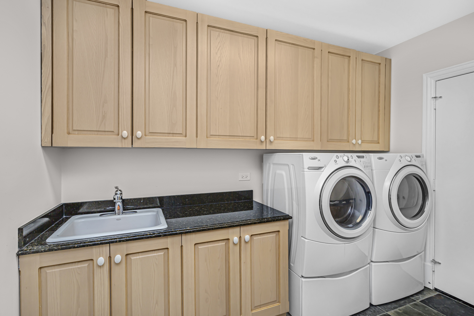70 Harbor Street Property Photo 59