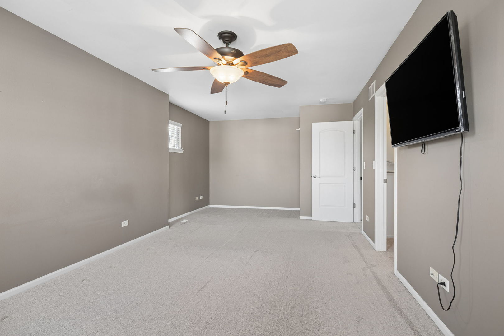 384 W Otto Drive Property Photo 14