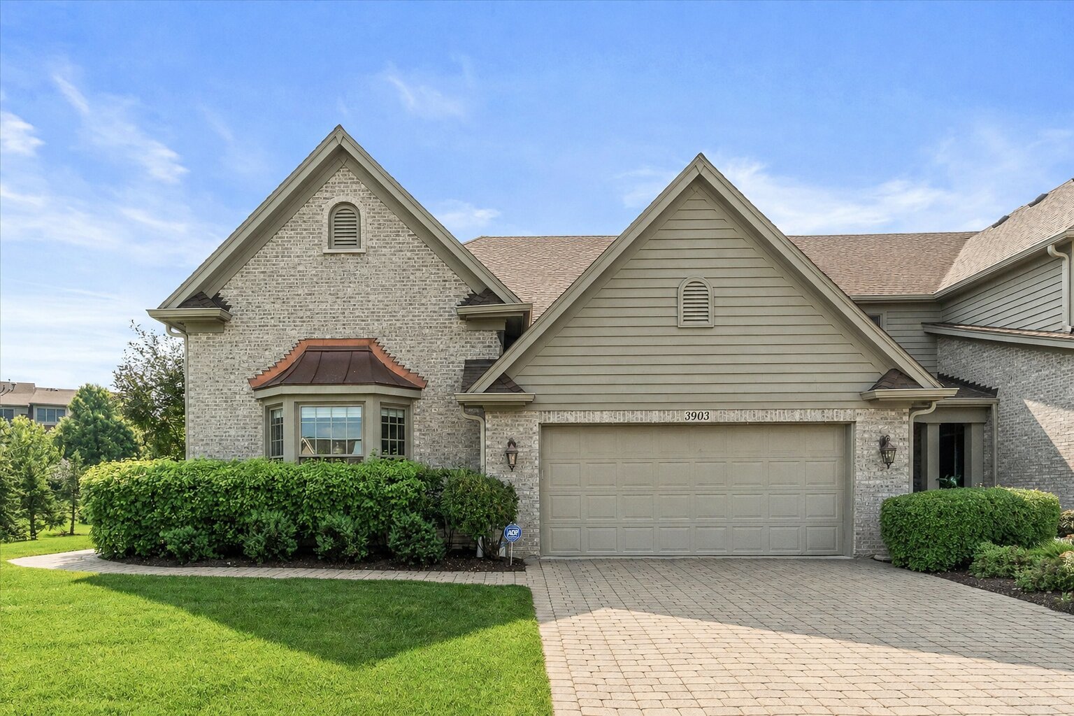 3903 Ridge Pointe Drive Property Photo 1