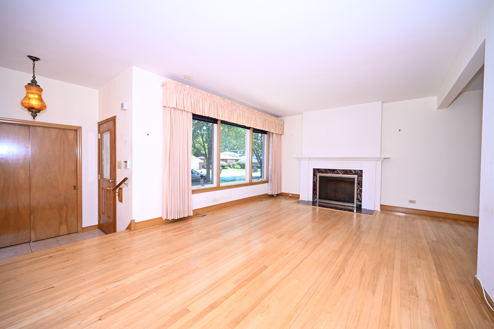 2250 Belleview Avenue Property Photo 2