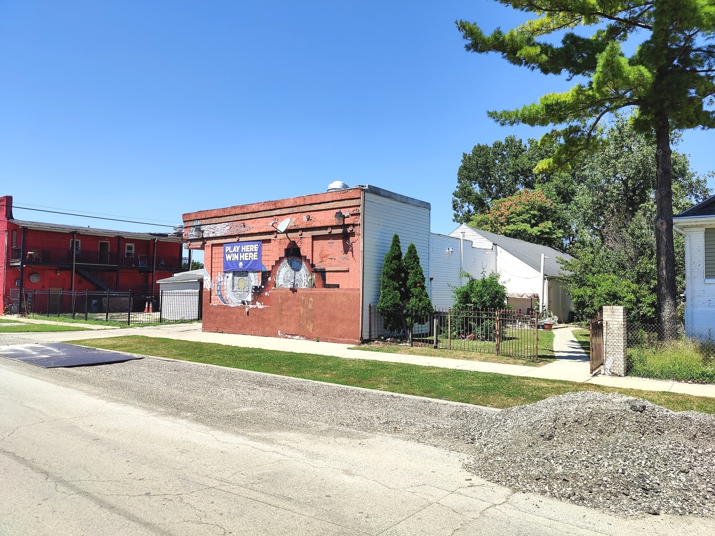 413 Meeker Avenue Property Photo 4