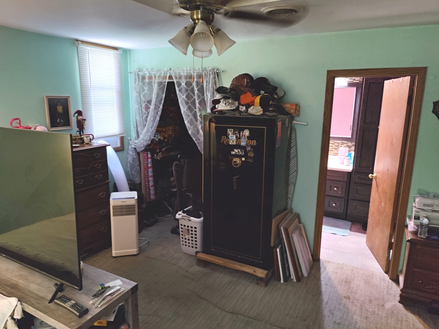 413 Meeker Avenue Property Photo 40