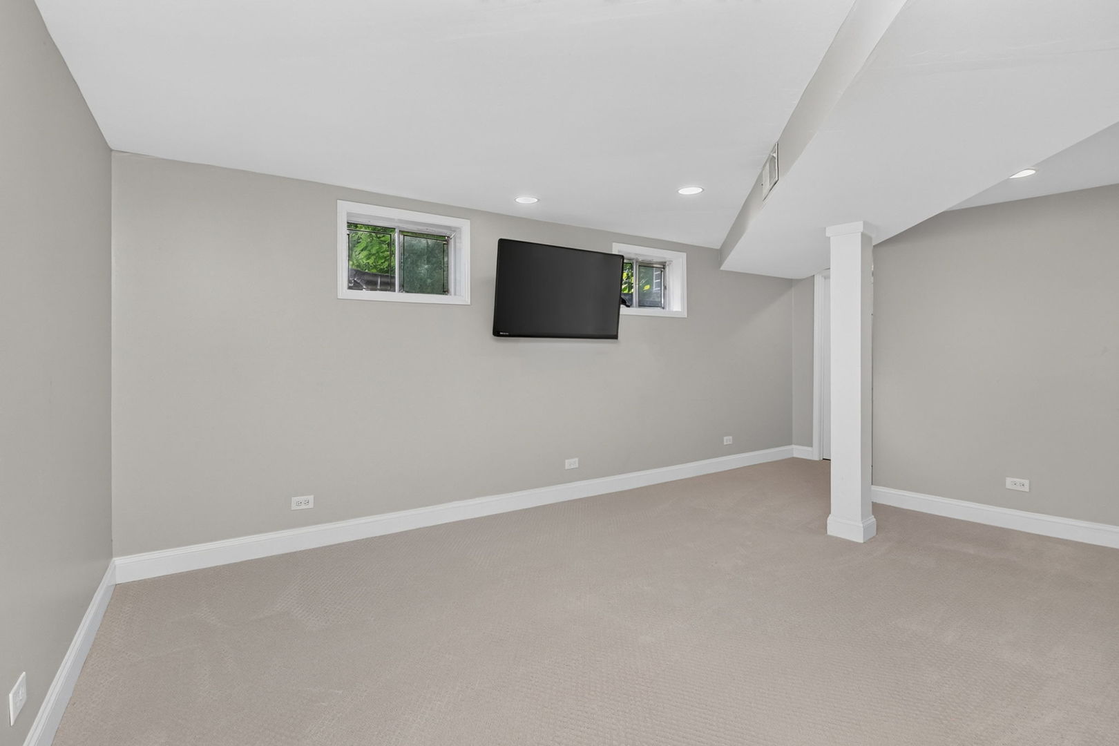 5337 Brookbank Road Property Photo 34