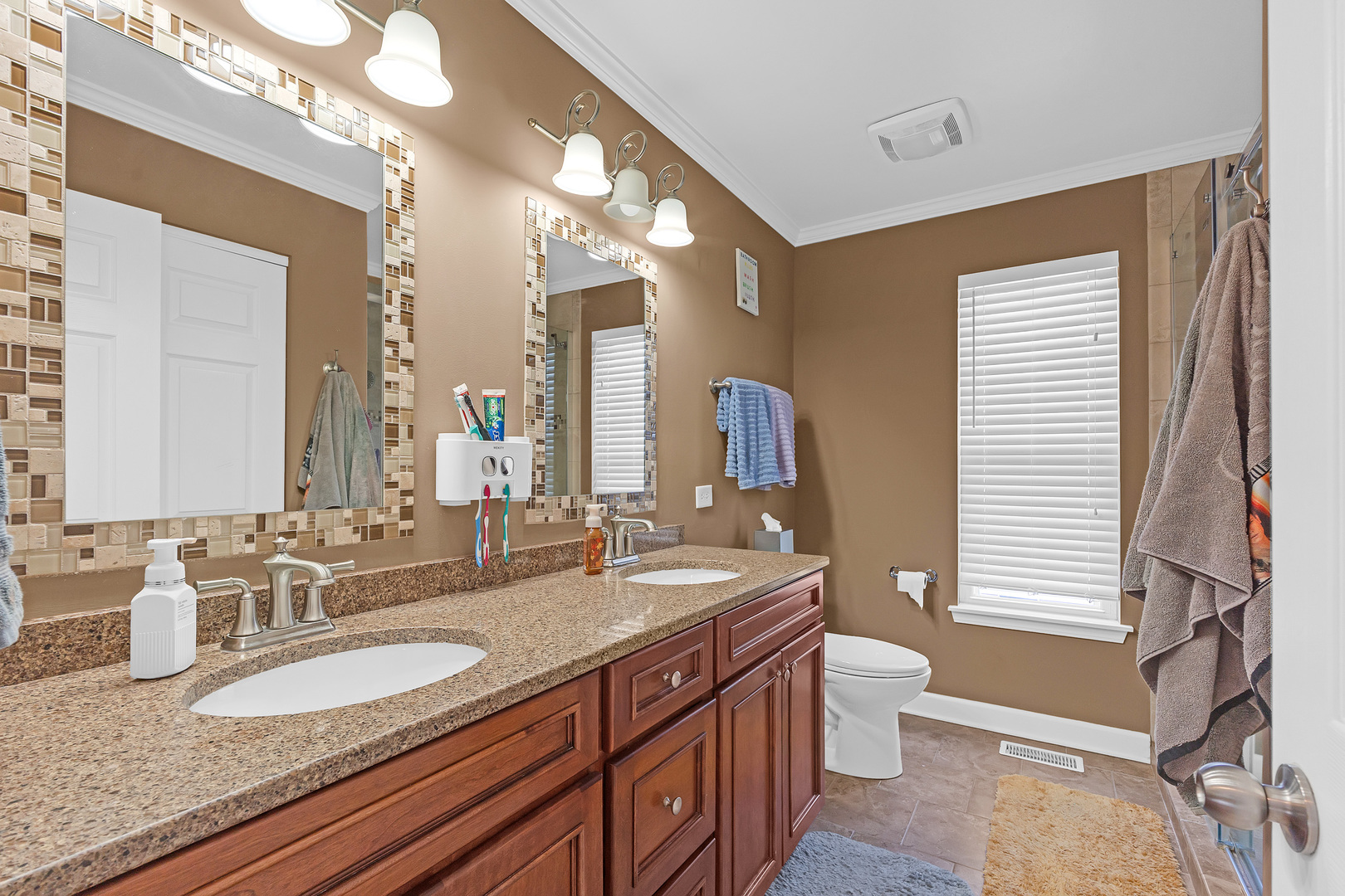 1470 Boulder Bluff Lane Property Photo 17
