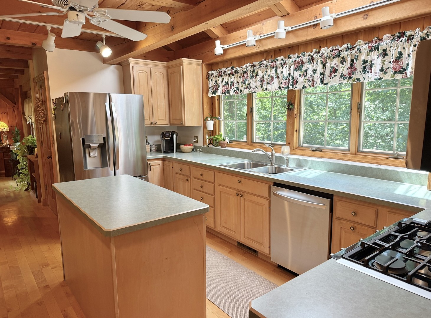 610 Timber Ridge Road Property Photo 25