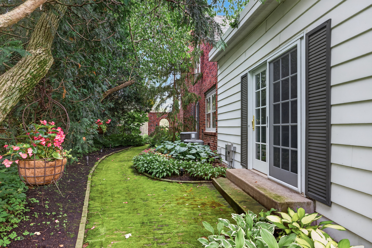 2429 Clinton Road Property Photo 43