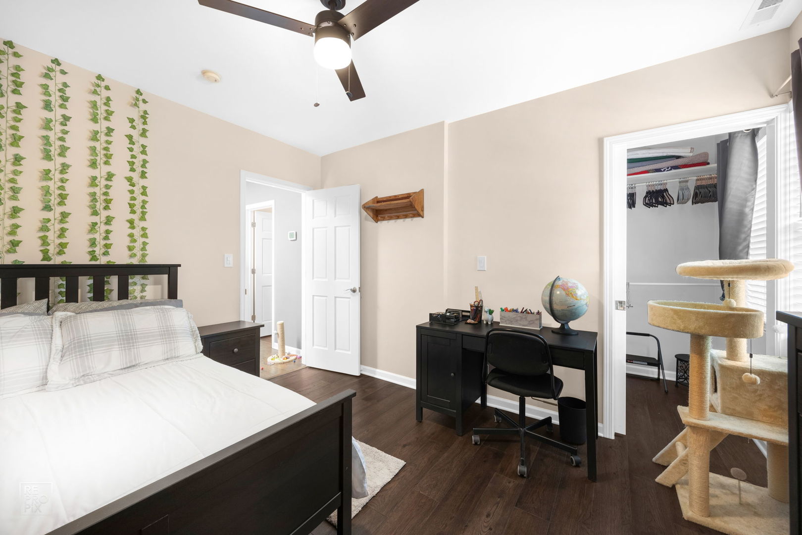 5811 W Patterson Avenue Property Photo 15
