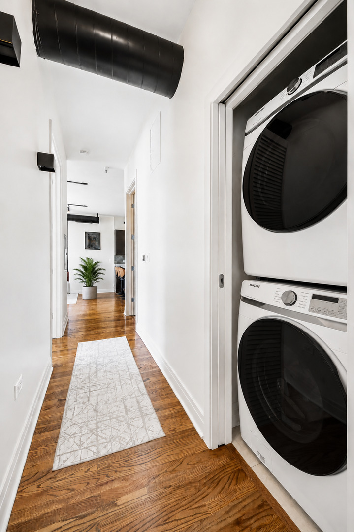 770 W Gladys Avenue 804 Property Photo 16