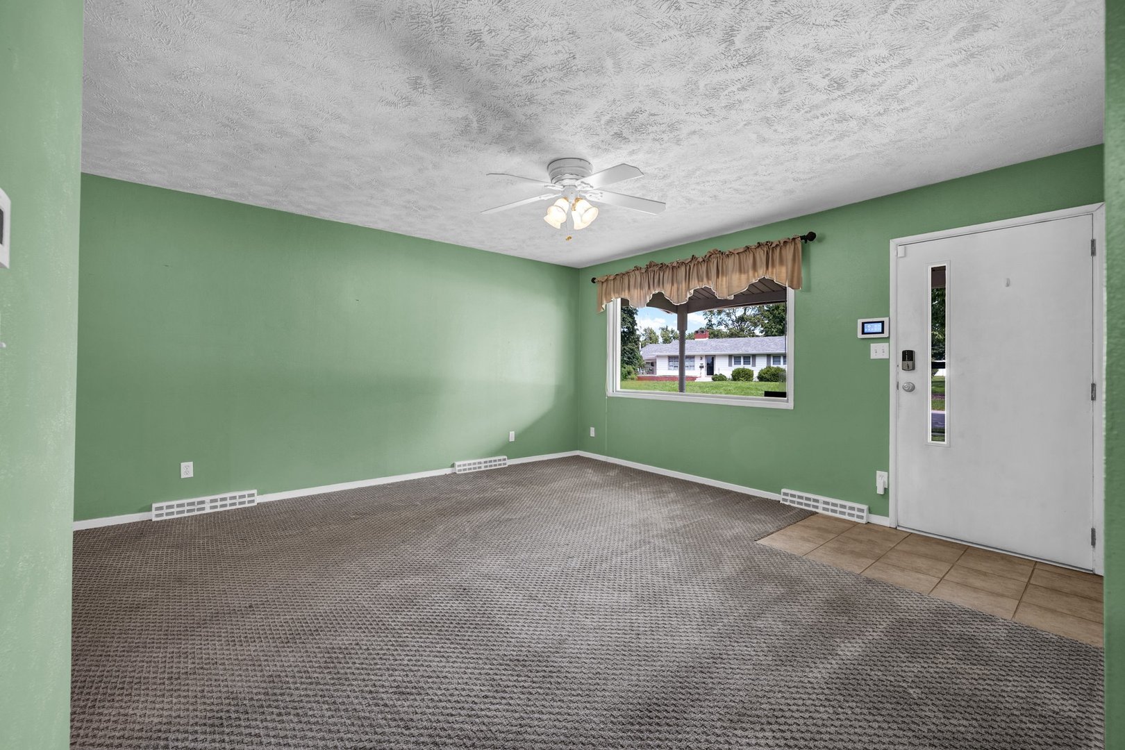 221 Ivanhoe Way Property Photo 4
