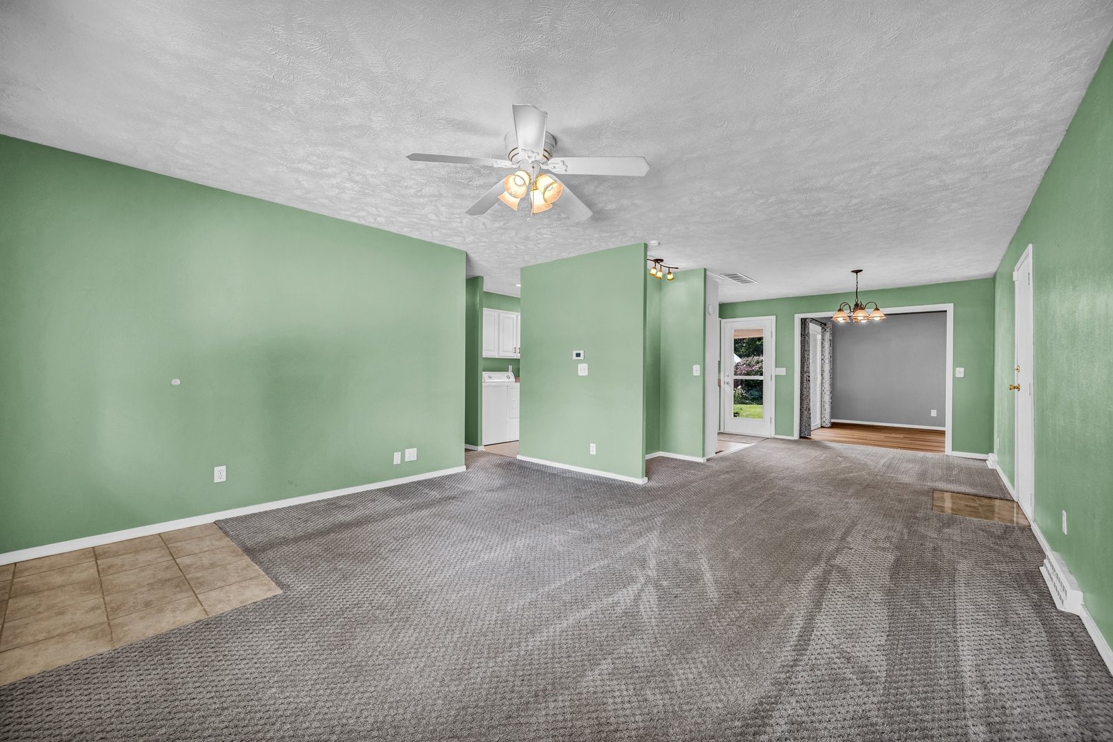 221 Ivanhoe Way Property Photo 6