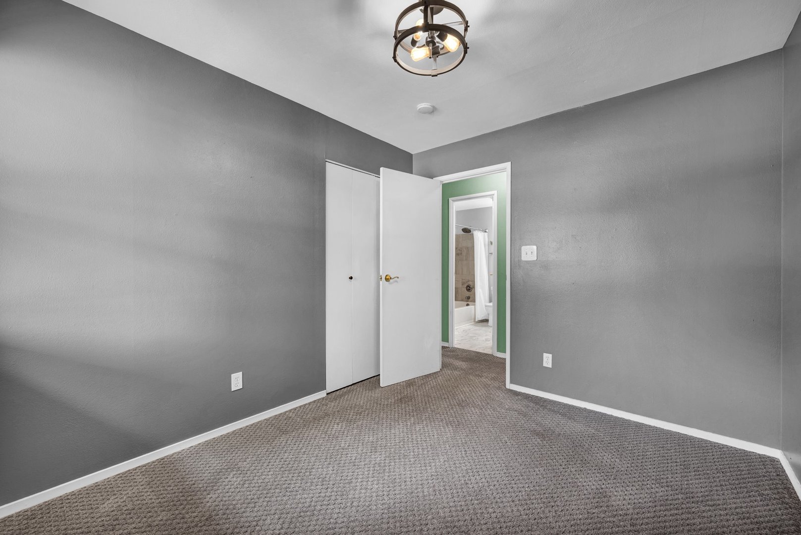 221 Ivanhoe Way Property Photo 24