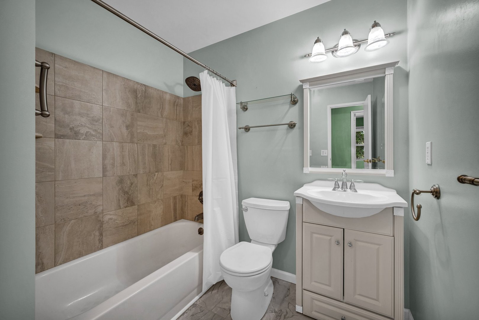 221 Ivanhoe Way Property Photo 25