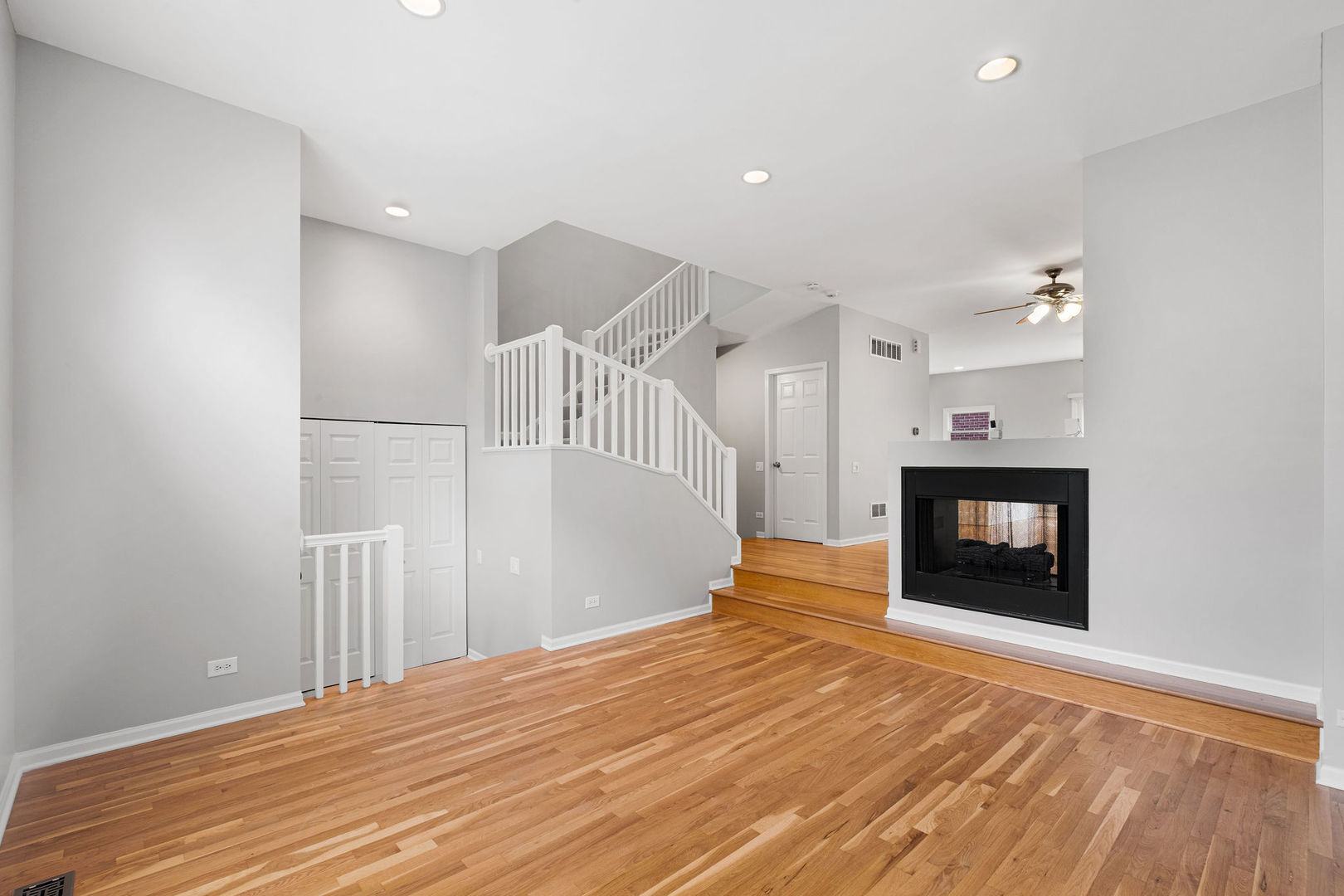 1845 Prairie Street Property Photo 3